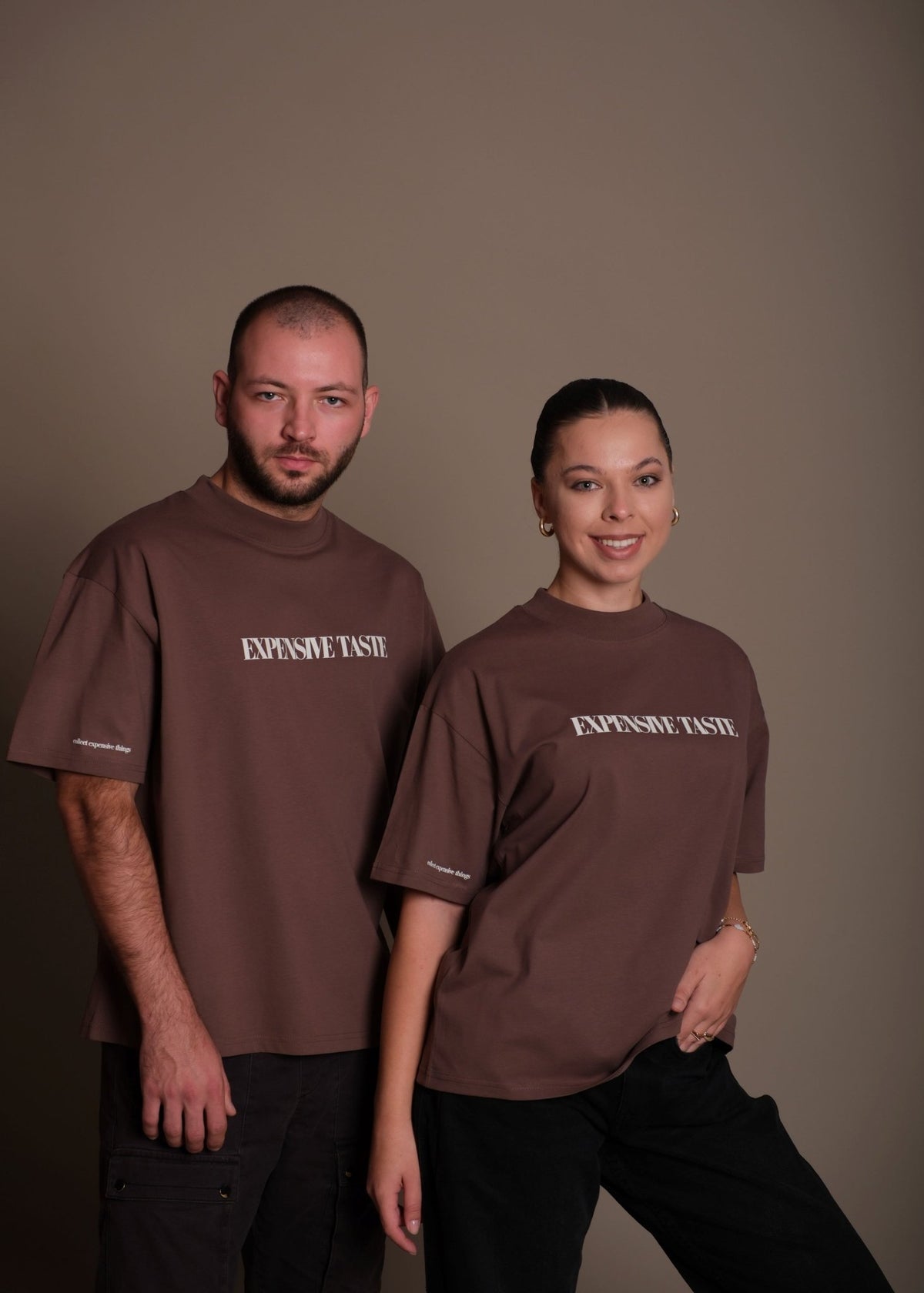 Кафяви  женска и мъжка oversize тениски  EXPENSIVE ТASTE от 100% органичен памук